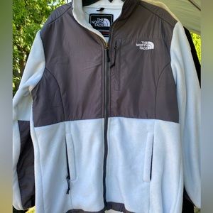 Women’s North Face Fleece Zip Up